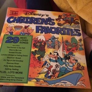 Disneyland Children’s Sing Along Album 1979 Children’s Favorites Vol 2